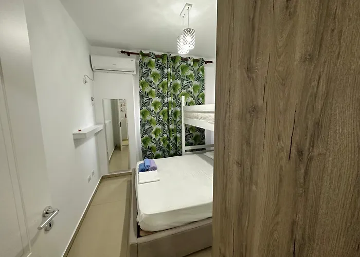 Sea Deluxe アパート