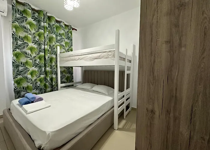 Sea Deluxe アパート Shkodër